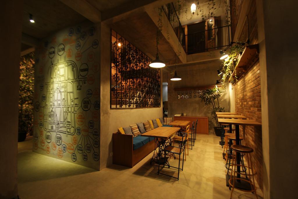 Pawon Cokelat Guesthouse 요그야카르타 외부 사진